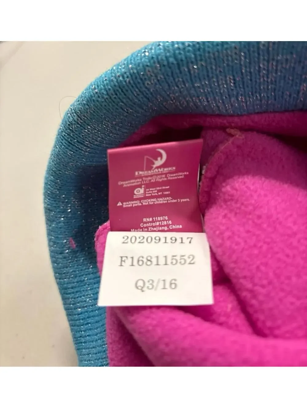 NWT Trolls Poppy Girls winter hat beanie and gloves OSFM